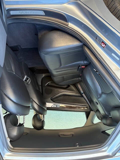 Used 2017 Genesis G80 3.8 image 26