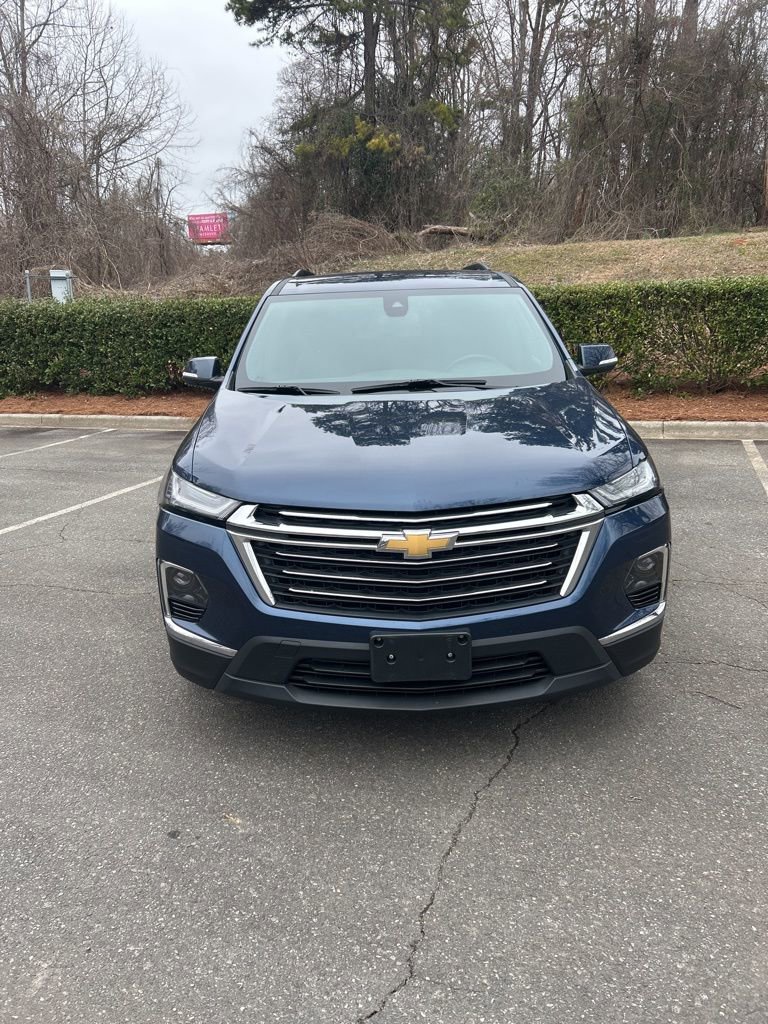 Certified 2023 Chevrolet Traverse LT image 2