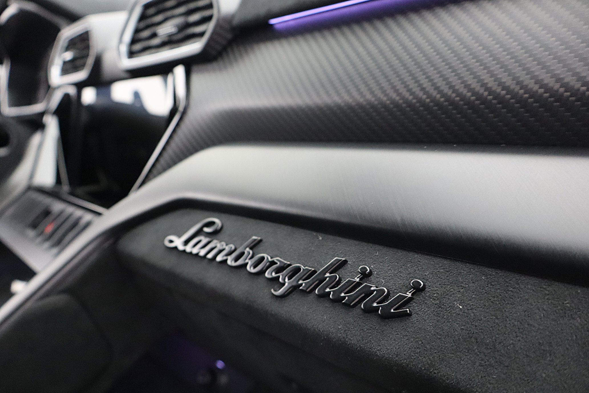 Used 2024 Lamborghini Urus Performante image 41