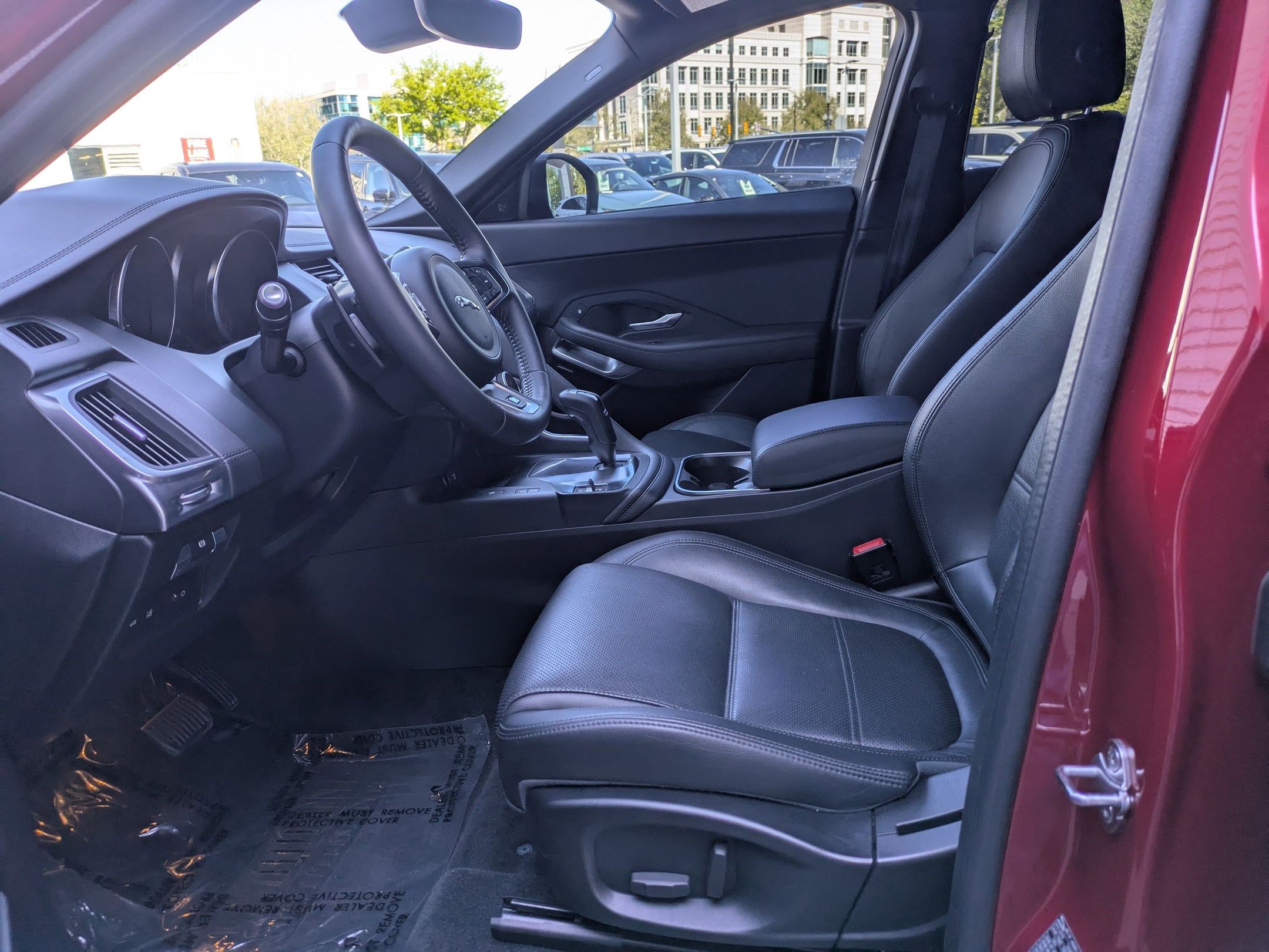 Used 2020 Jaguar E-PACE AWD/4WD image 25