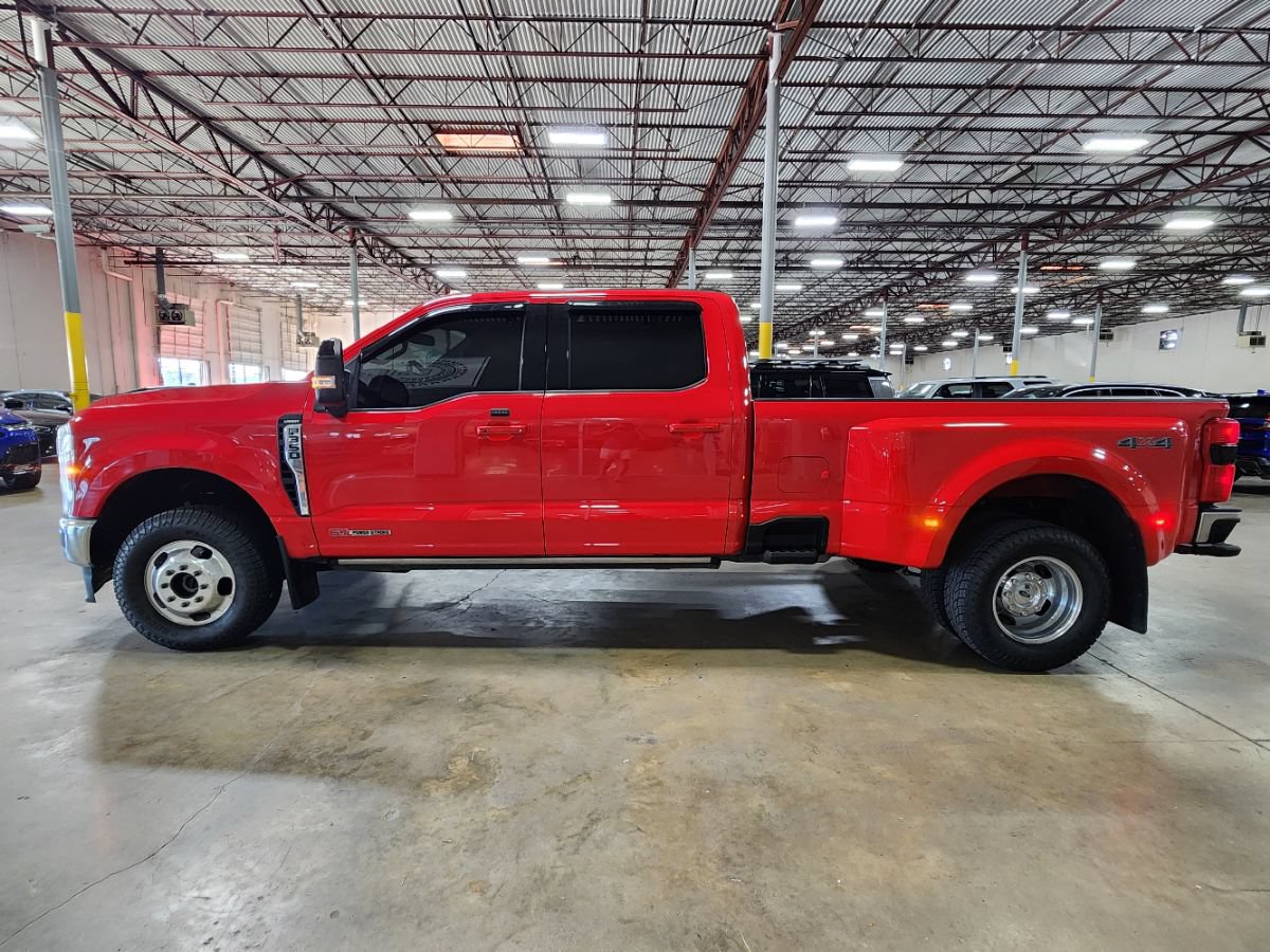 Used 2025 Ford F350 Lariat w/ Lariat Ultimate Package AWD/4WD image 7