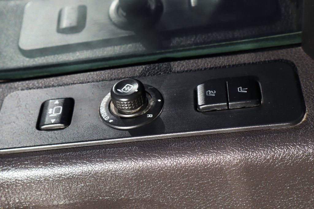 Used 2016 Ford F350 Platinum image 18