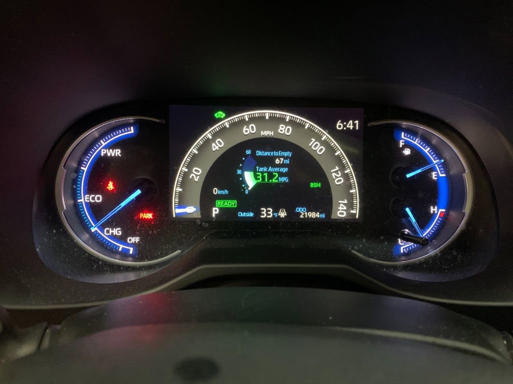 Used 2024 Toyota RAV4 XLE w/ Convenience Package image 31