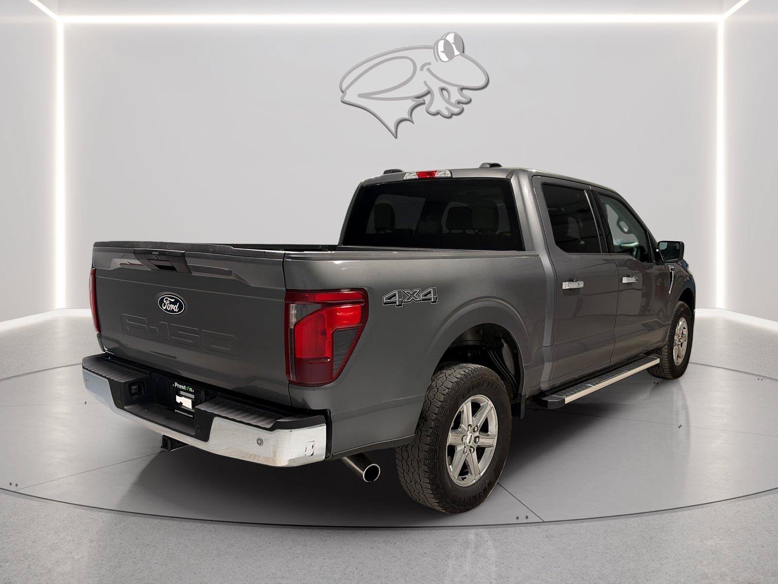 Used 2025 Ford F150 XLT w/ Equipment Group 301A Standard AWD/4WD image 6