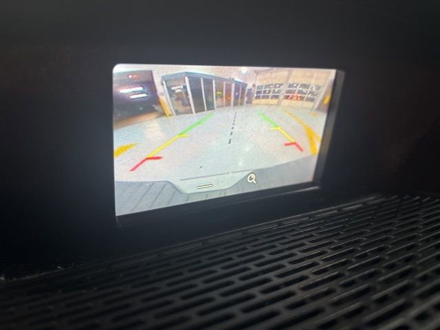 Used 2018 Ford Transit 150 XLT image 22