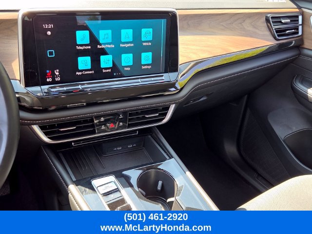 Used 2025 Volkswagen Atlas SE AWD/4WD image 25
