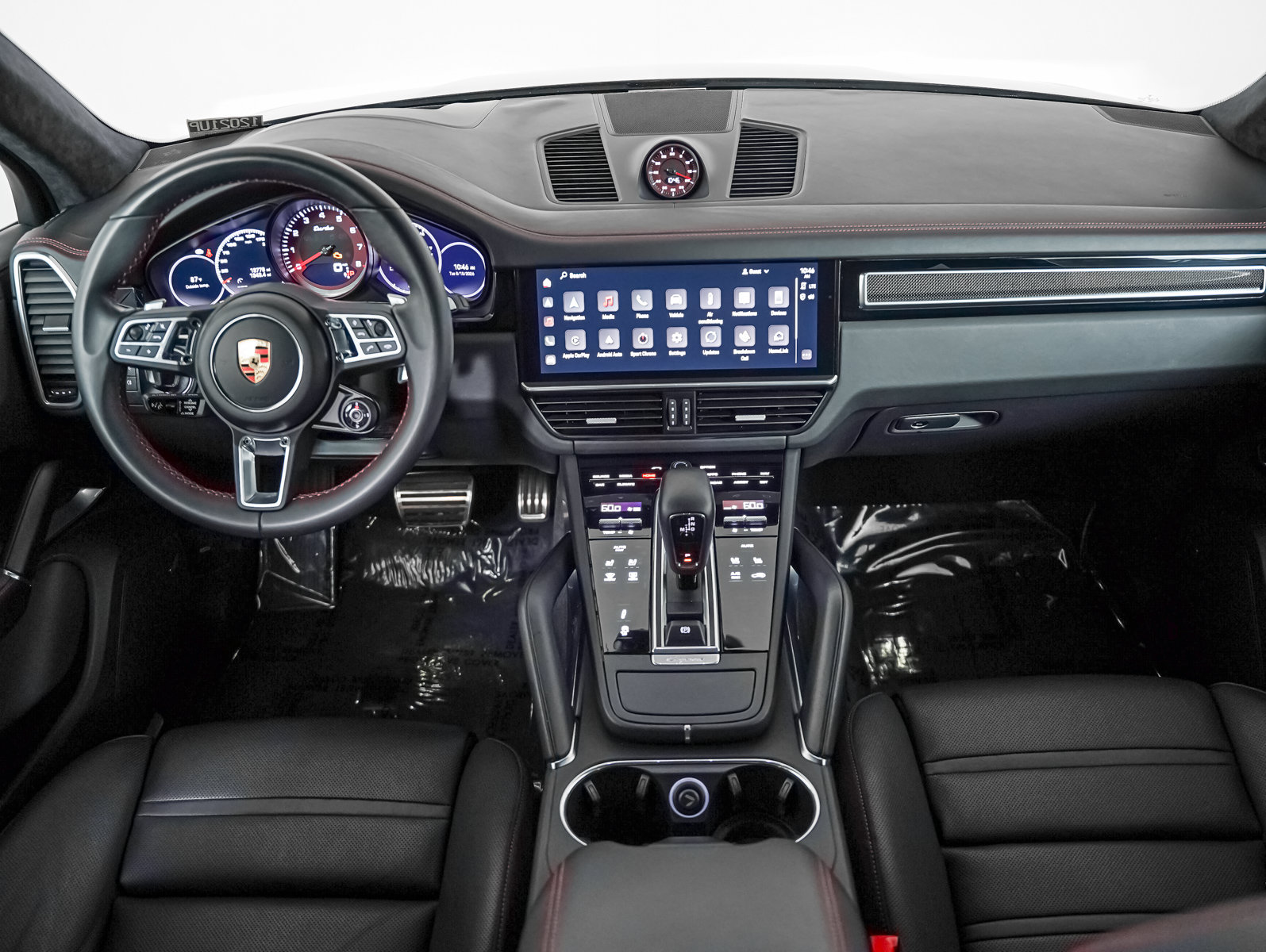 Certified 2023 Porsche Cayenne Turbo AWD/4WD image 15