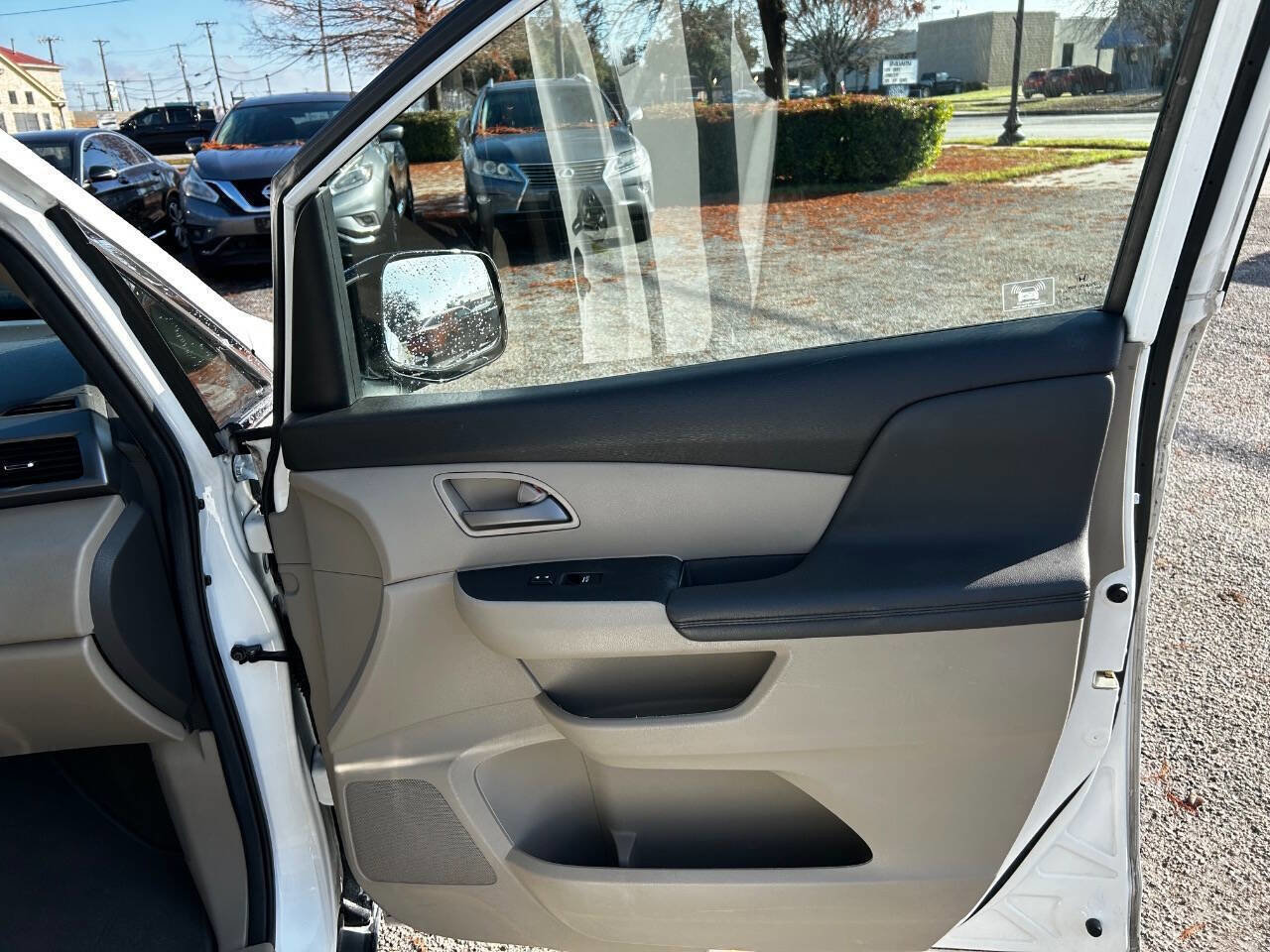 Used 2012 Honda Odyssey EX image 15