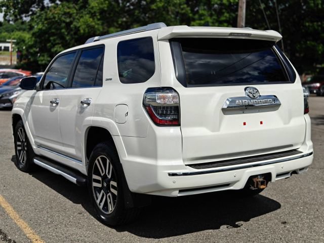 Used 2017 Toyota 4Runner Limited AWD/4WD image 6