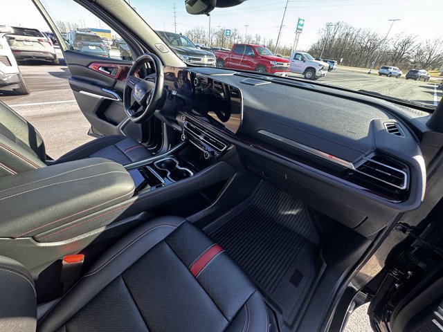 Used 2024 Chevrolet Traverse RS w/ LPO, Floor Liner Package image 12