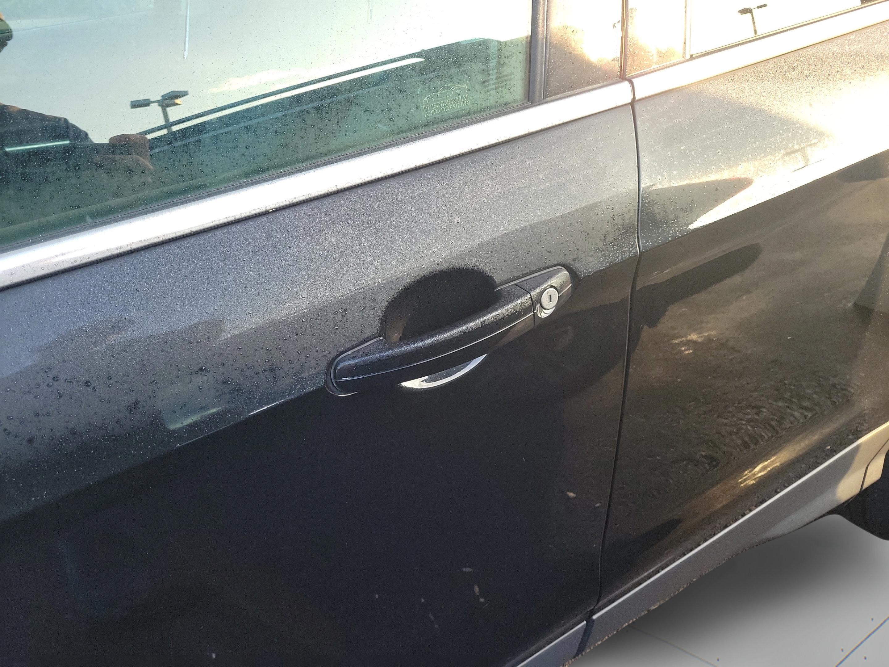 Used 2015 Ford Escape SE FWD image 16
