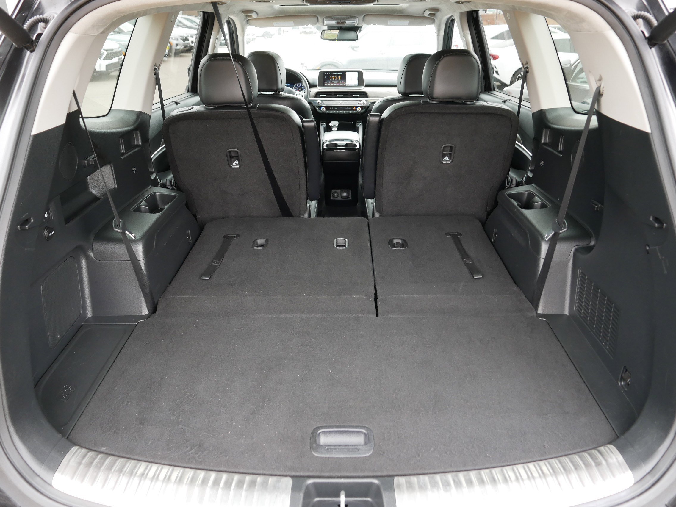 Used 2022 Kia Telluride SX w/ SX Prestige Package image 18