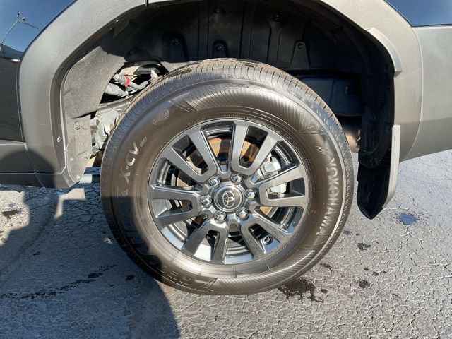 Used 2025 Toyota Land Cruiser 1958 image 7