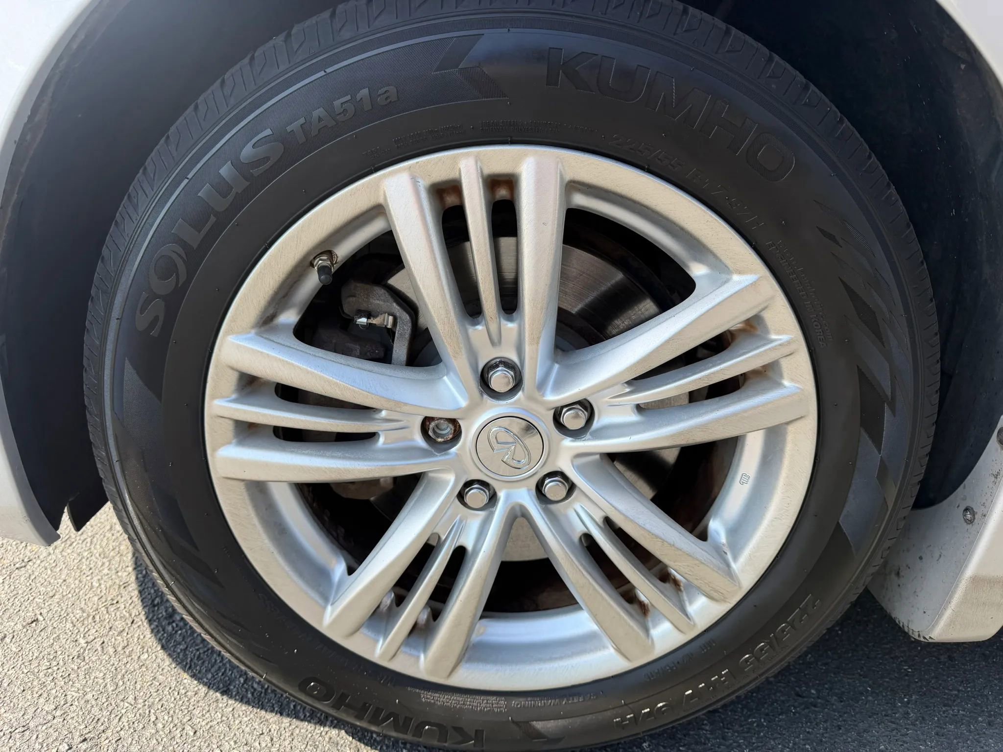 Used 2015 INFINITI Q40 AWD w/ Navigation Package image 26