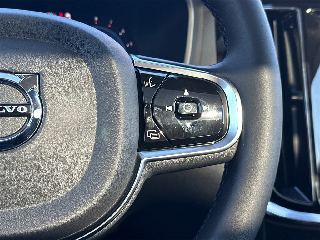 Used 2024 Volvo S60 B5 Ultimate w/ Climate Package image 20