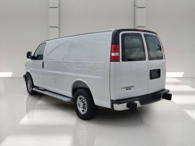 Certified 2025 Chevrolet Express 2500 w/ Driver Convenience Package RWD image 3