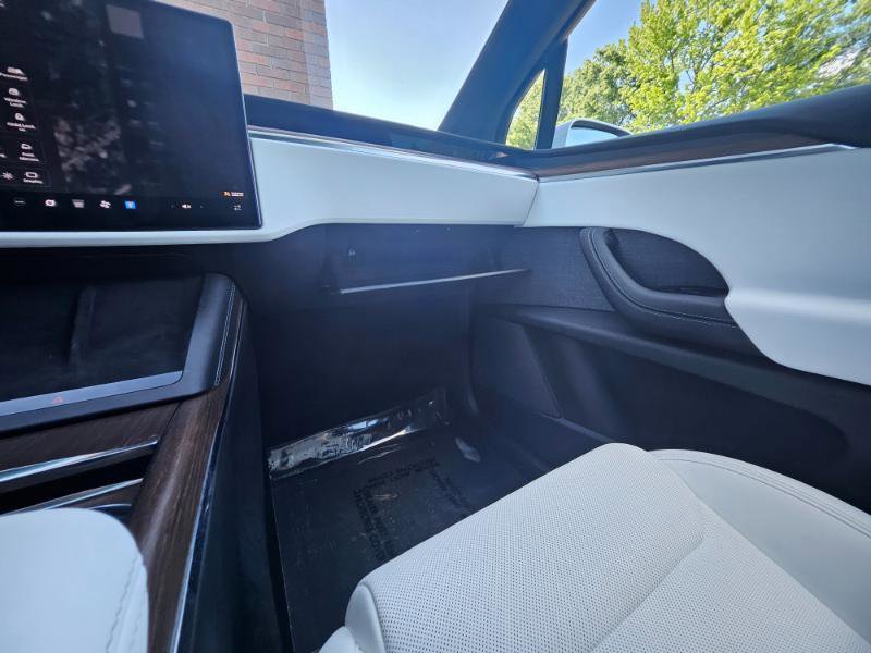 Used 2023 Tesla Model X image 56