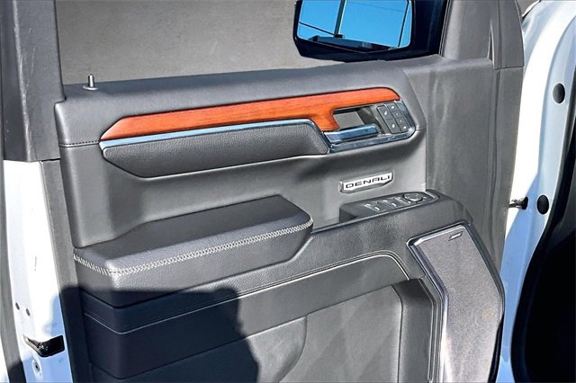 Used 2023 GMC Sierra 1500 Denali image 17