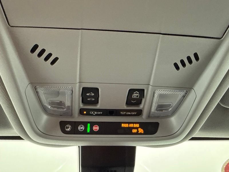 Used 2023 Chevrolet Equinox LT AWD/4WD image 34