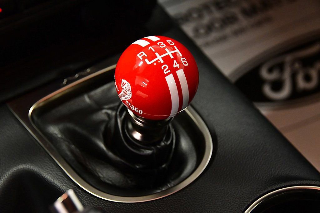 Used 2016 Ford Mustang Shelby GT350 w/ Track Package image 22