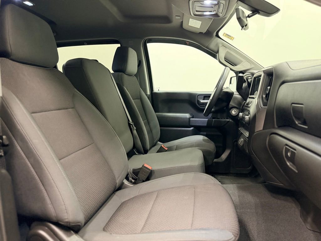 Used 2019 Chevrolet Silverado 1500 Custom w/ Custom Value Package image 21