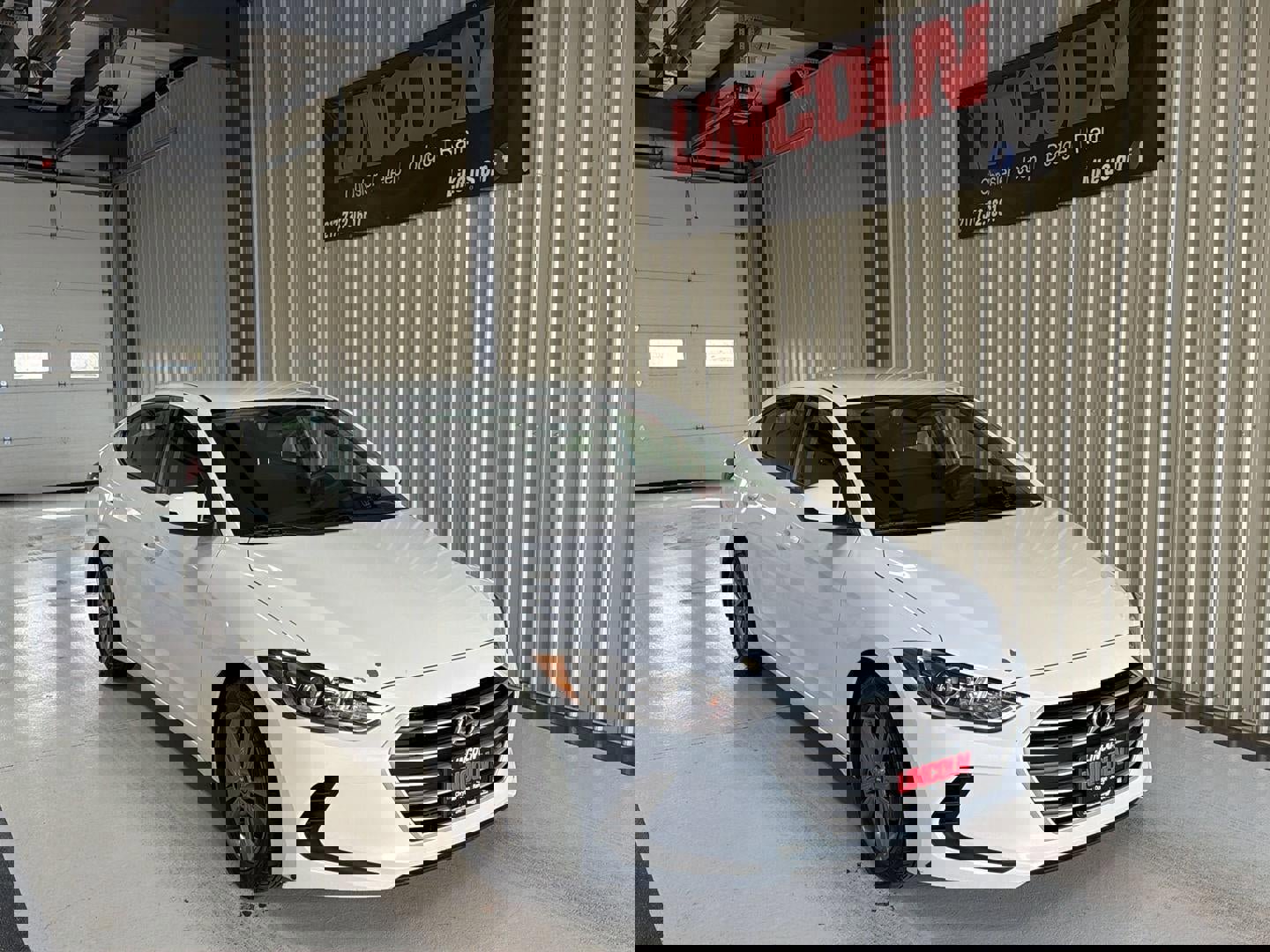 Used 2018 Hyundai Elantra SEL image 4