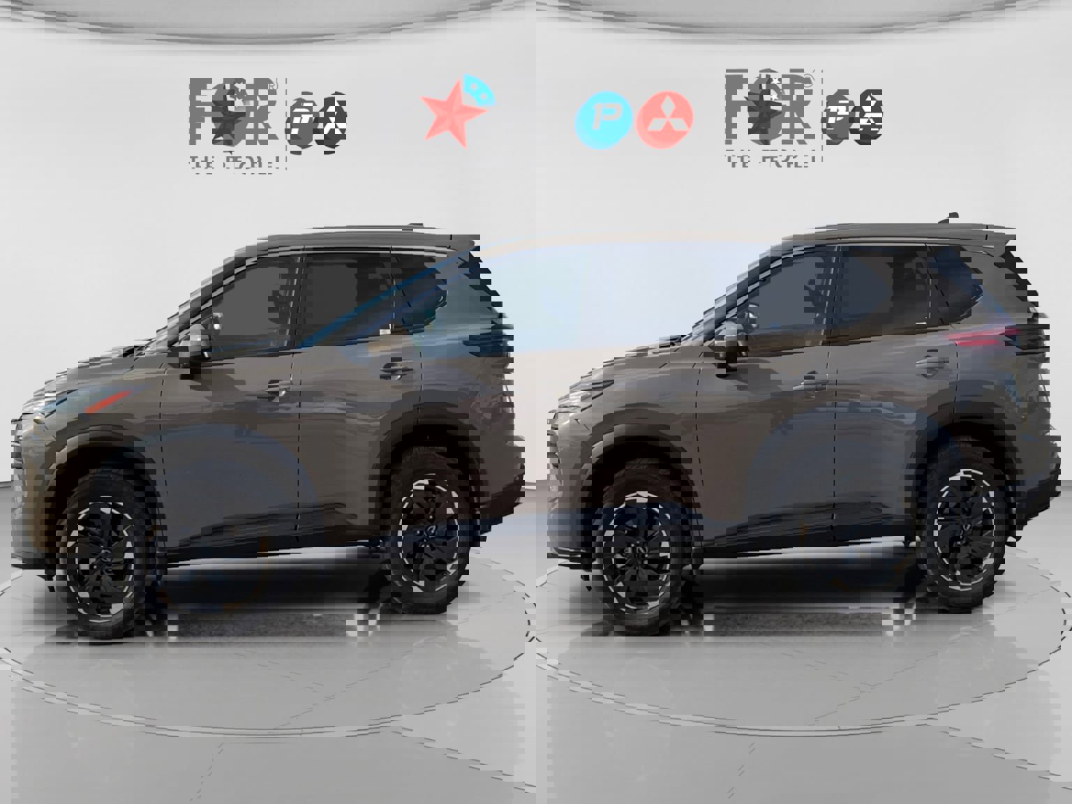 Used 2024 Nissan Rogue SV image 2