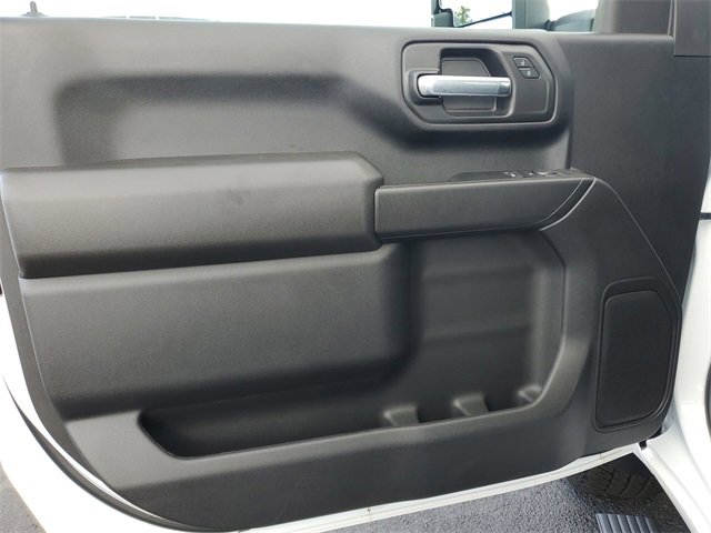 New 2025 GMC Sierra 3500 Pro w/ Convenience Package image 8