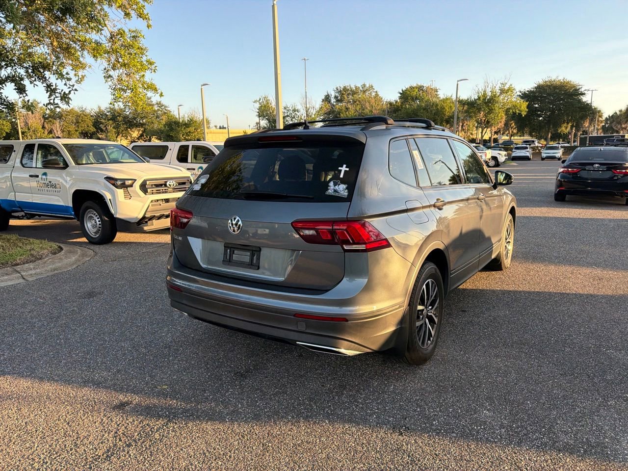 Used 2021 Volkswagen Tiguan S FWD image 5
