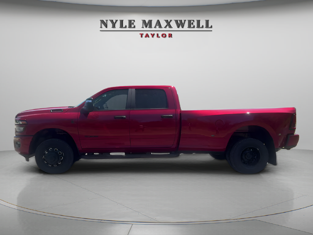 New 2027 RAM 3500 Lone Star AWD/4WD image 8