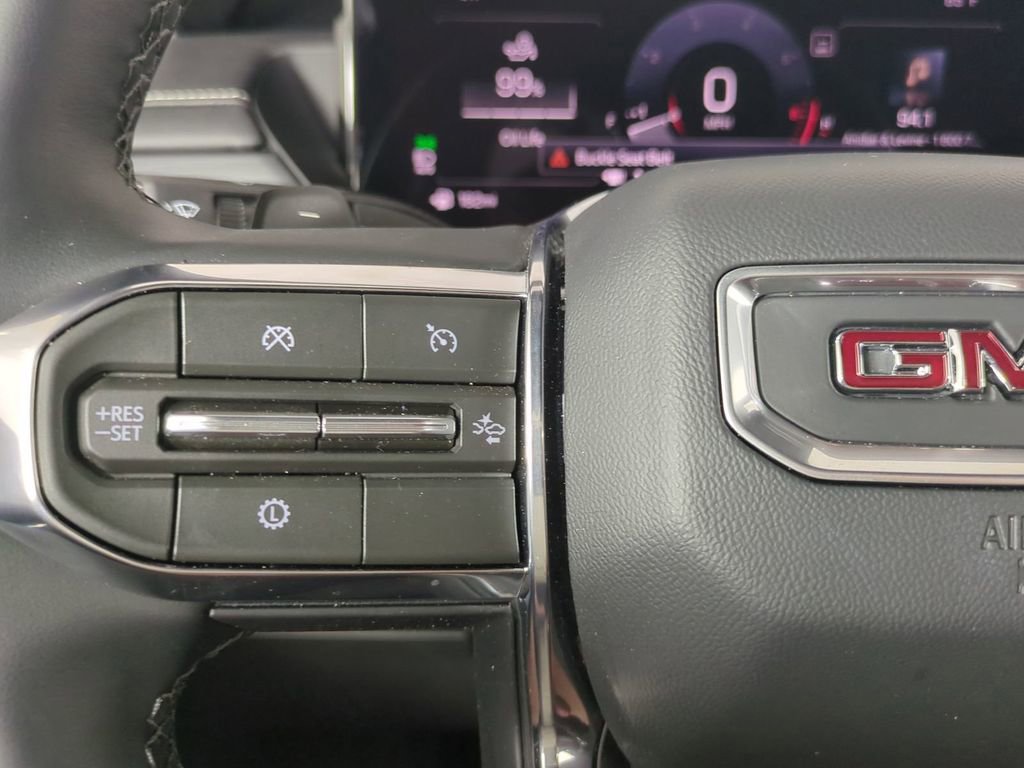 Used 2026 GMC Acadia Elevation image 33