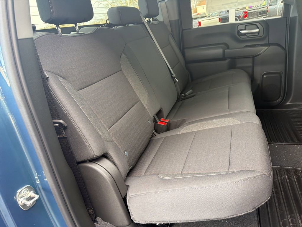 New 2026 Chevrolet Silverado 2500 Custom w/ Custom Value Package image 32