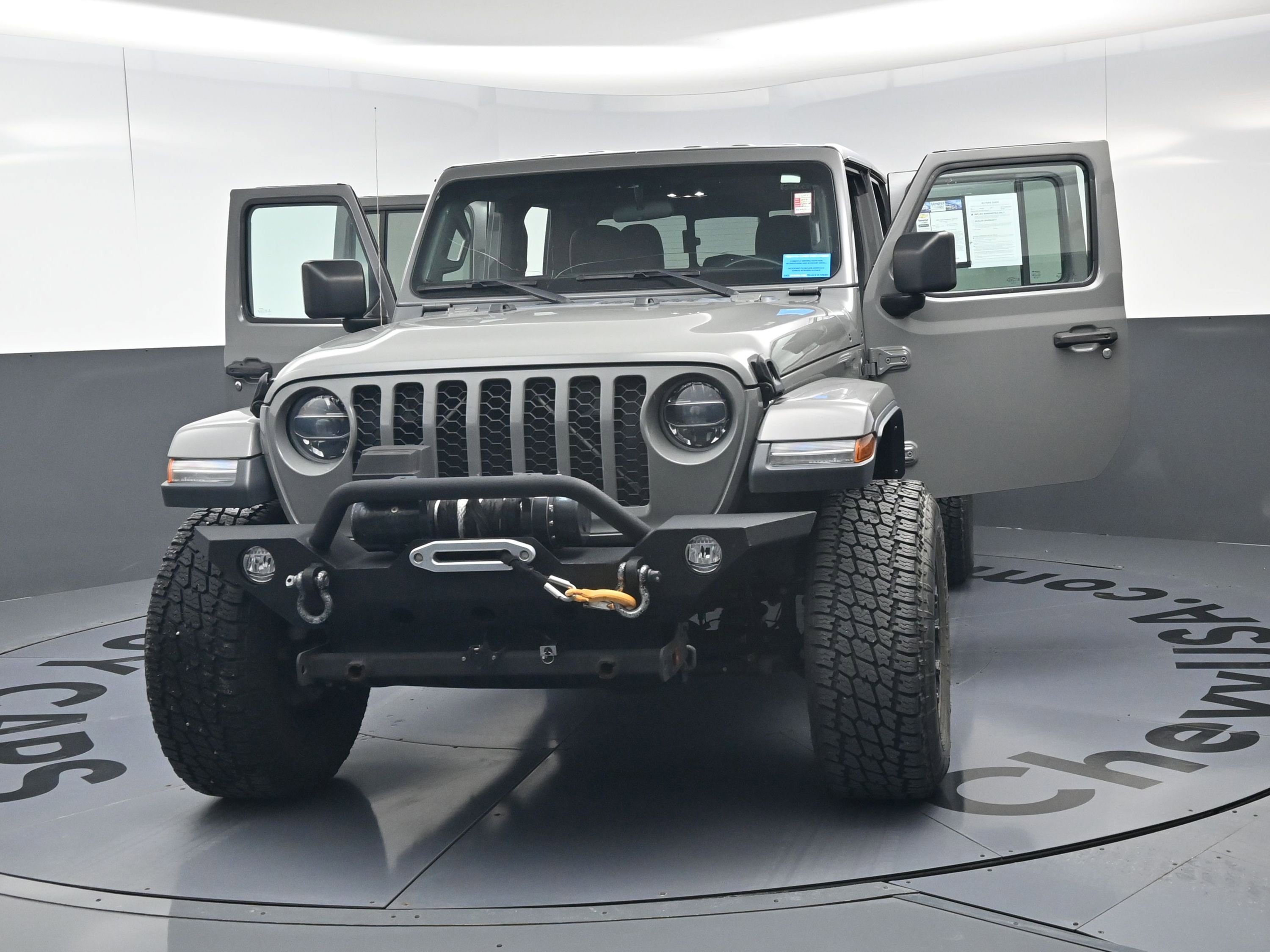 Used 2022 Jeep Gladiator Sport image 13
