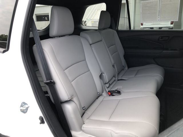 Certified 2024 Honda Passport EX-L image 16