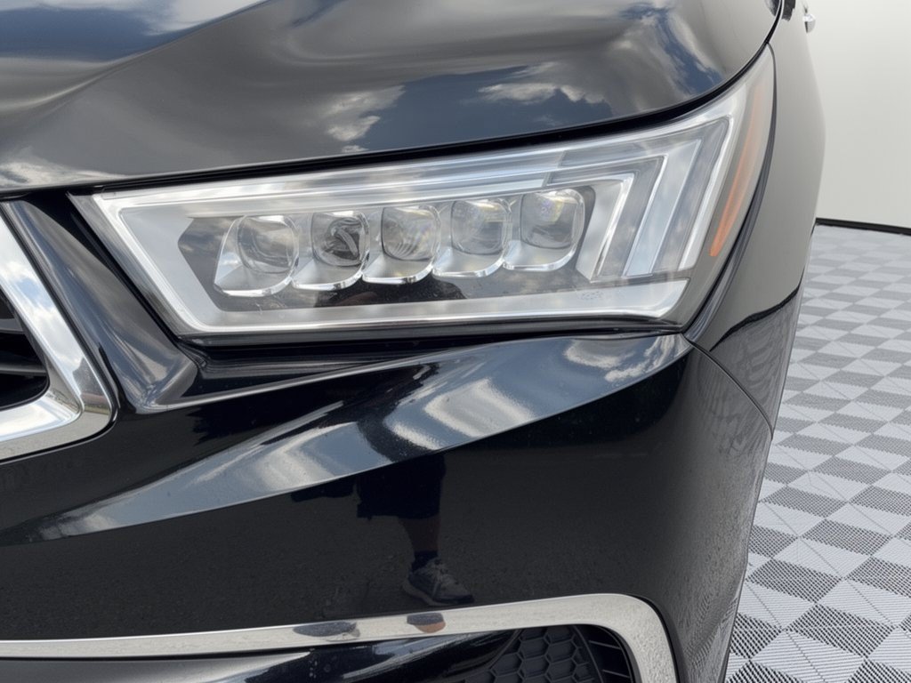 Used 2020 Acura MDX w/ Technology Package FWD image 12