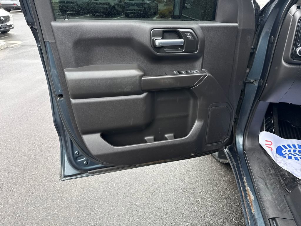 Used 2020 GMC Sierra 1500 4x4 Crew Cab w/ Sierra Value Package image 23