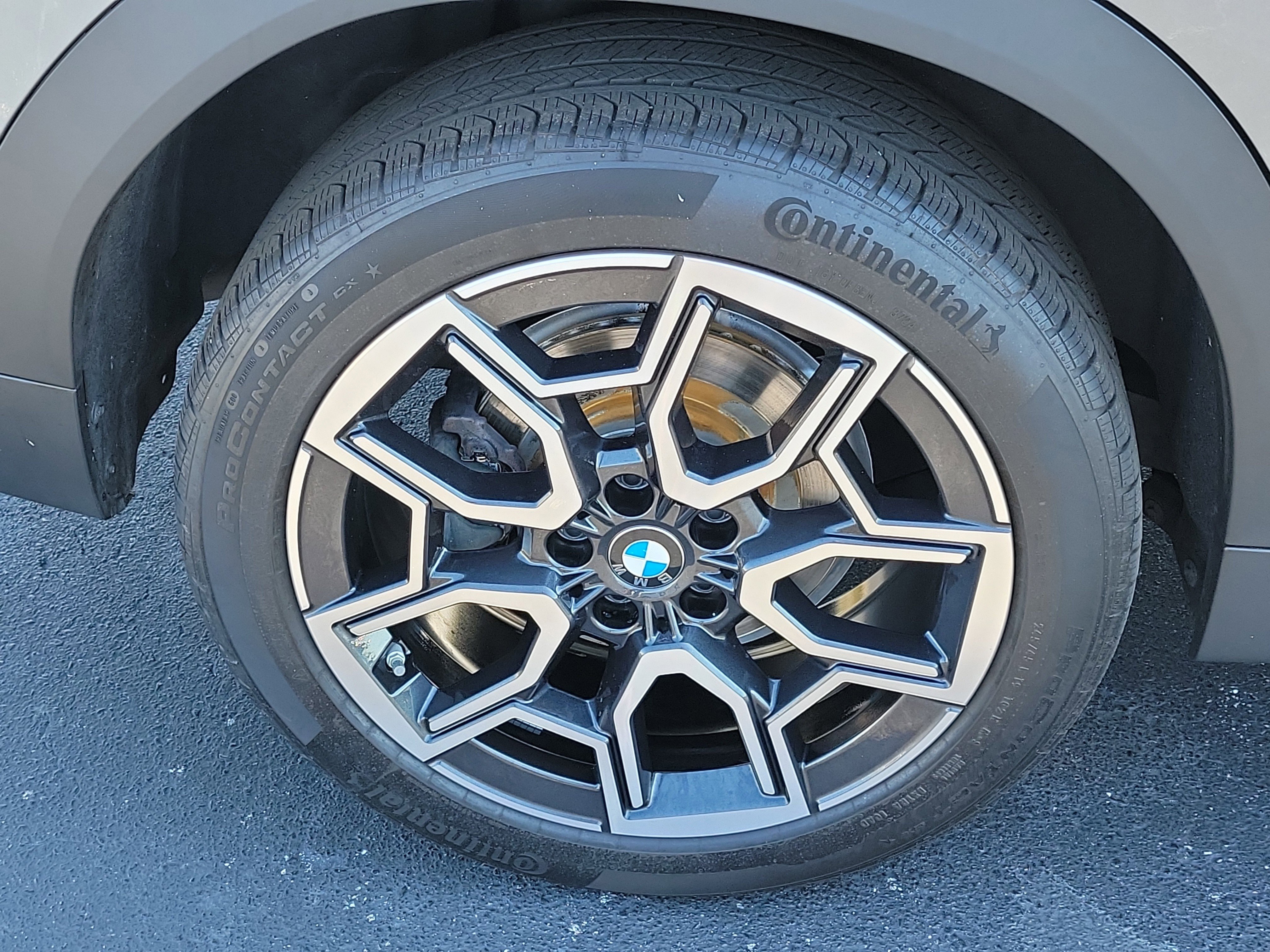 Used 2025 BMW X2 xDrive28i AWD/4WD image 7
