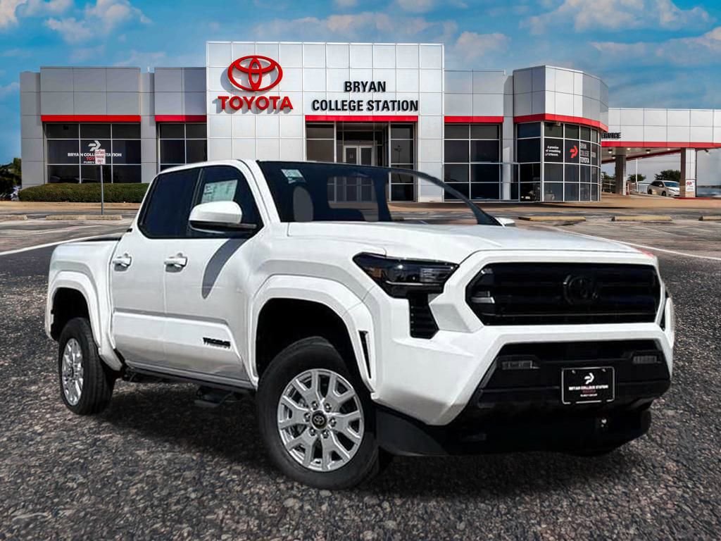 New 2025 Toyota Tacoma SR5