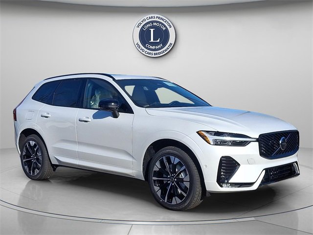 New 2026 Volvo XC60 B5 Plus w/ Protection Package Premier