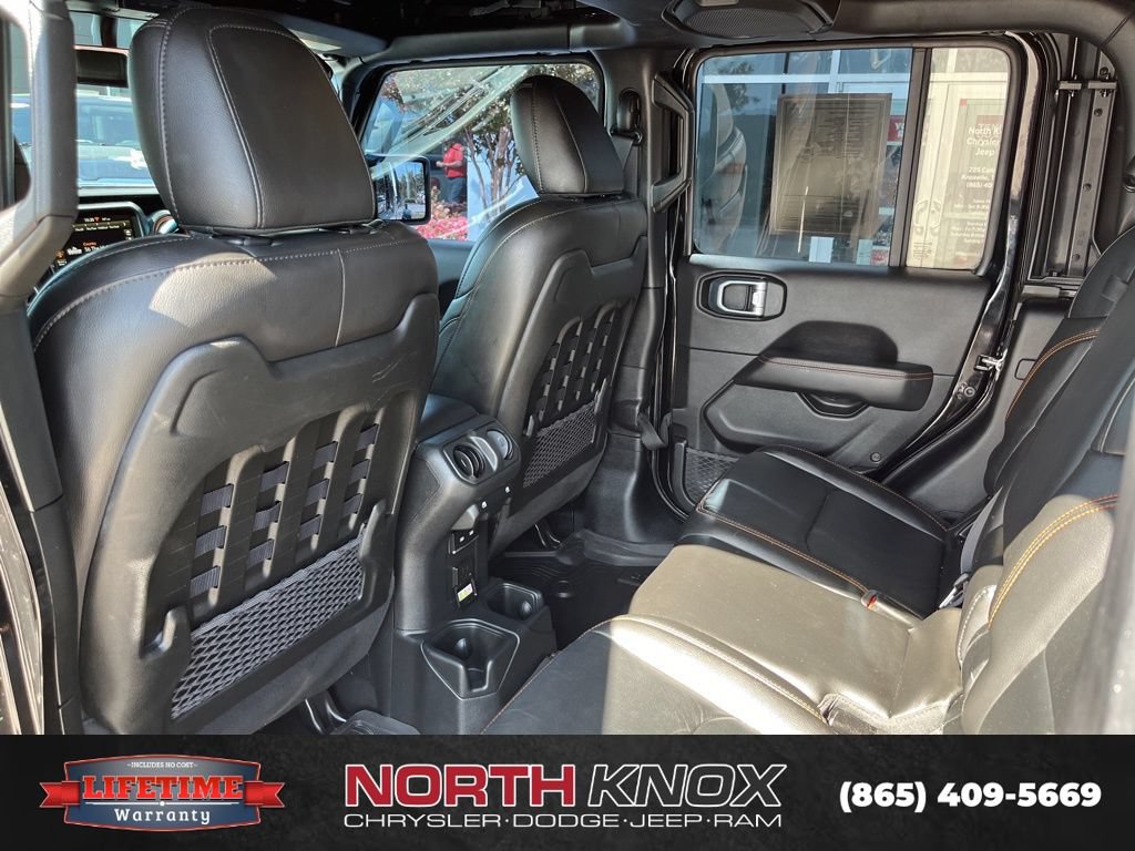 Used 2023 Jeep Gladiator Mojave w/ Cold Weather Group AWD/4WD image 16