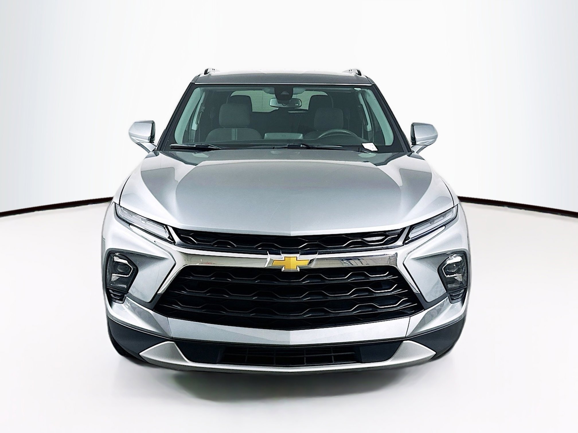 Used 2024 Chevrolet Blazer LT w/ Convenience Package image 2