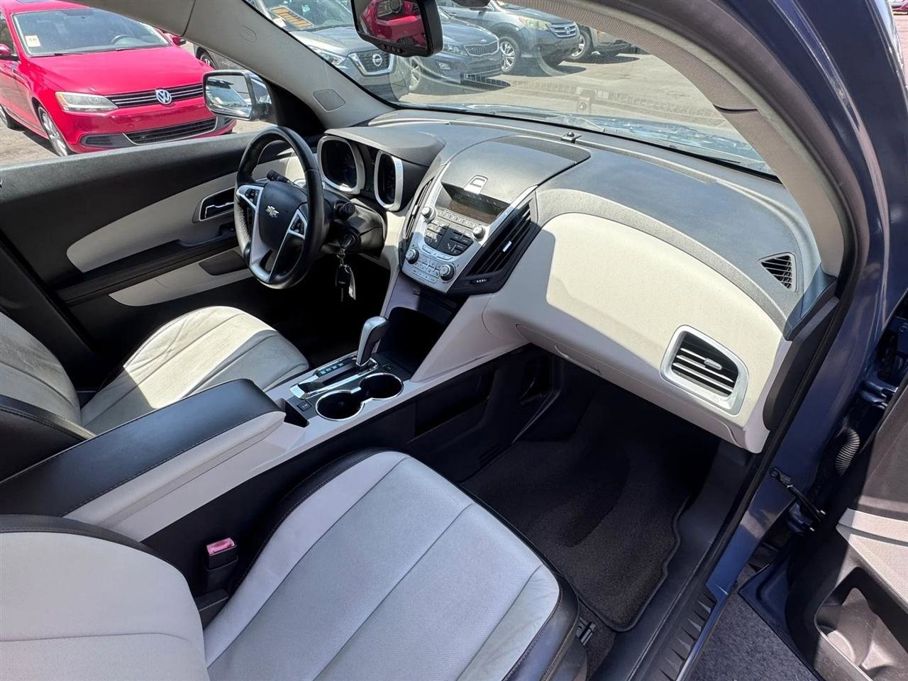 Used 2011 Chevrolet Equinox LTZ FWD image 34