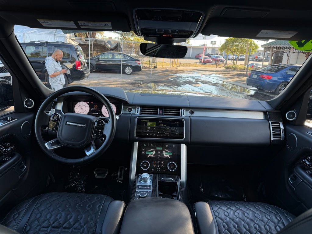 Used 2021 Land Rover Range Rover SV Autobiography Dynamic image 43