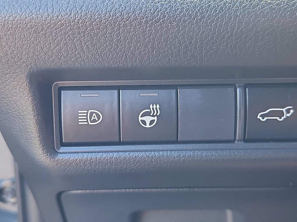Used 2024 Toyota Grand Highlander AWD image 20