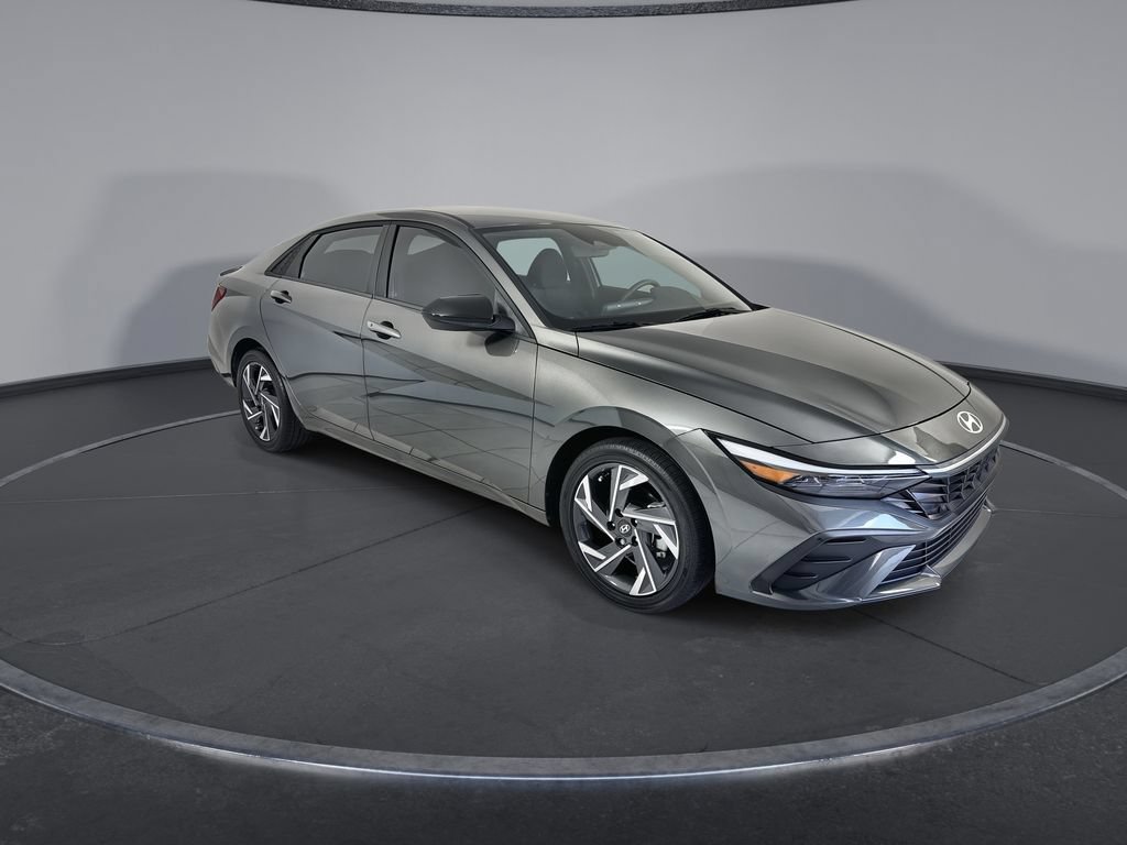 Certified 2025 Hyundai Elantra SEL FWD video 2