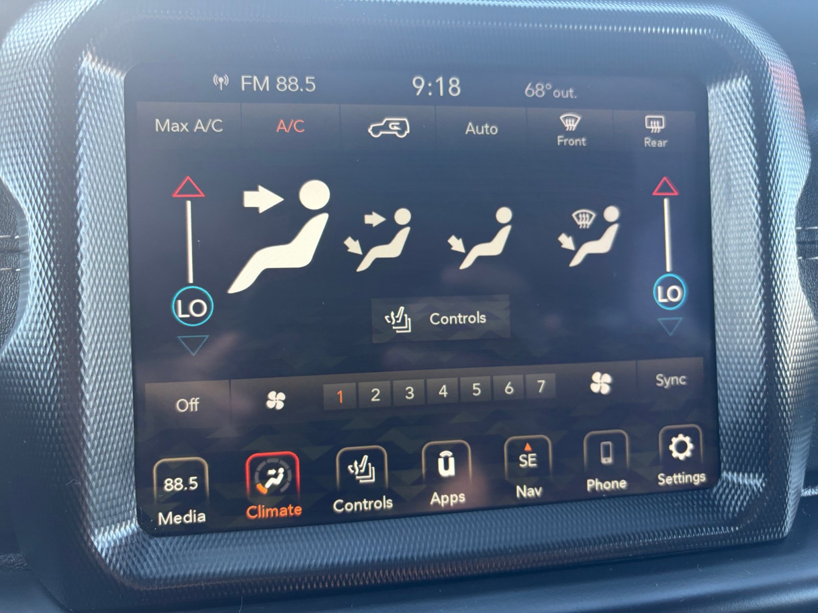 Used 2021 Jeep Wrangler Unlimited Sahara w/ Cold Weather Group AWD/4WD image 24