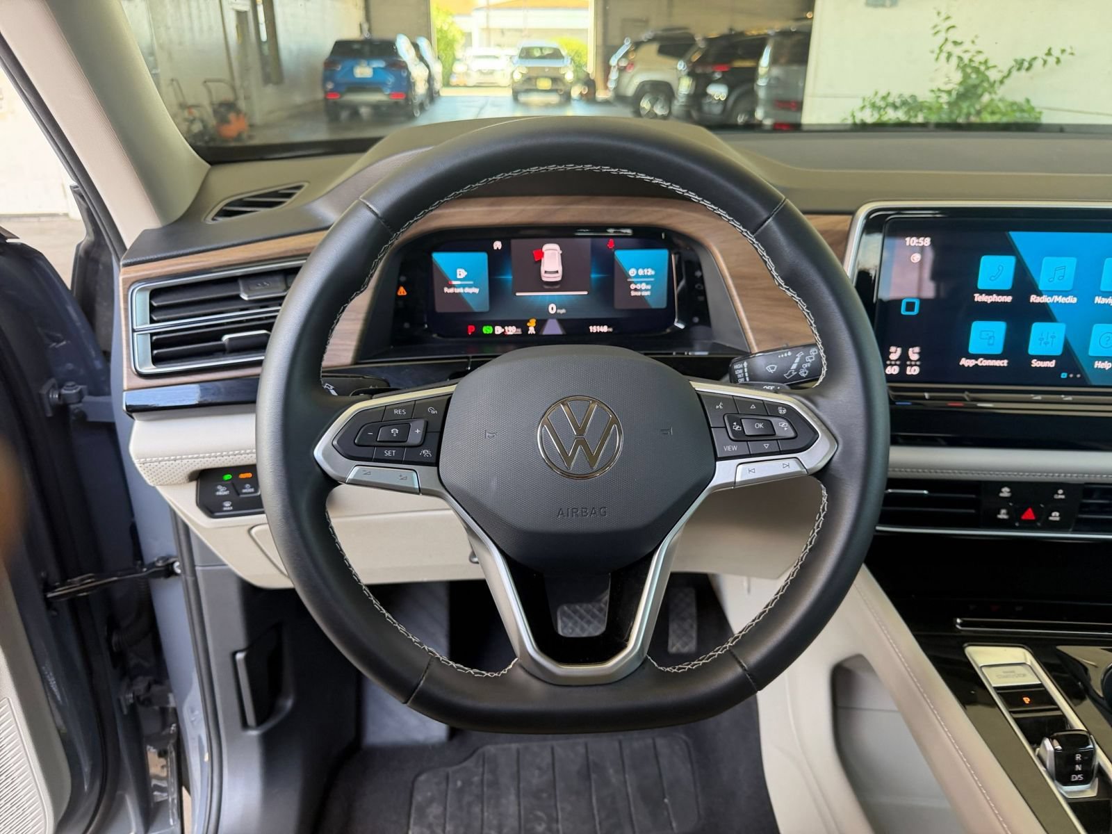 Used 2026 Volkswagen Atlas SE AWD/4WD image 30