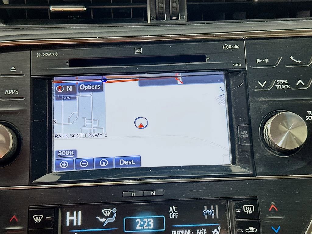 Used 2018 Toyota Avalon Limited image 13