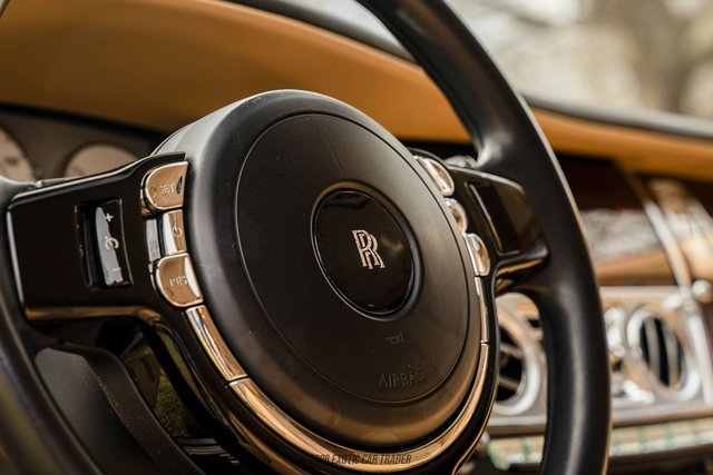 Used 2014 Rolls-Royce Ghost image 38