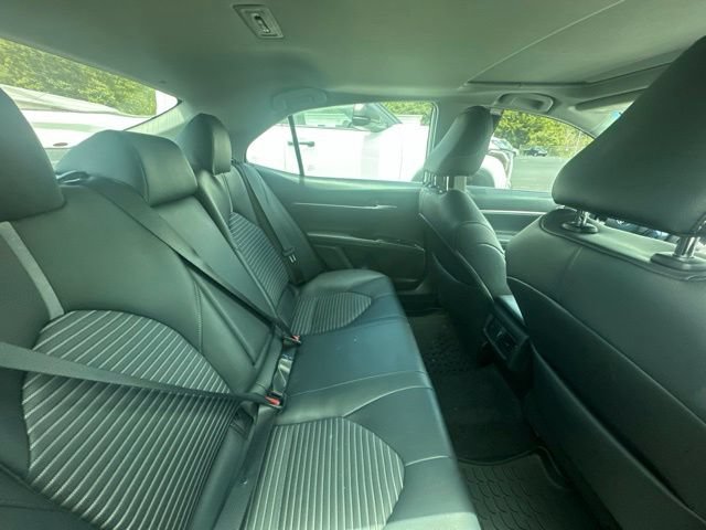 Used 2018 Toyota Camry SE w/ Audio Package FWD image 8
